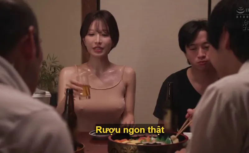 Cô vợ gạ xxx cả gia đình gã chồng vì ông chồng dẫn về quê rồi bỏ bê nứng lồn sml